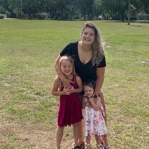 Meet your Posher, Brittney